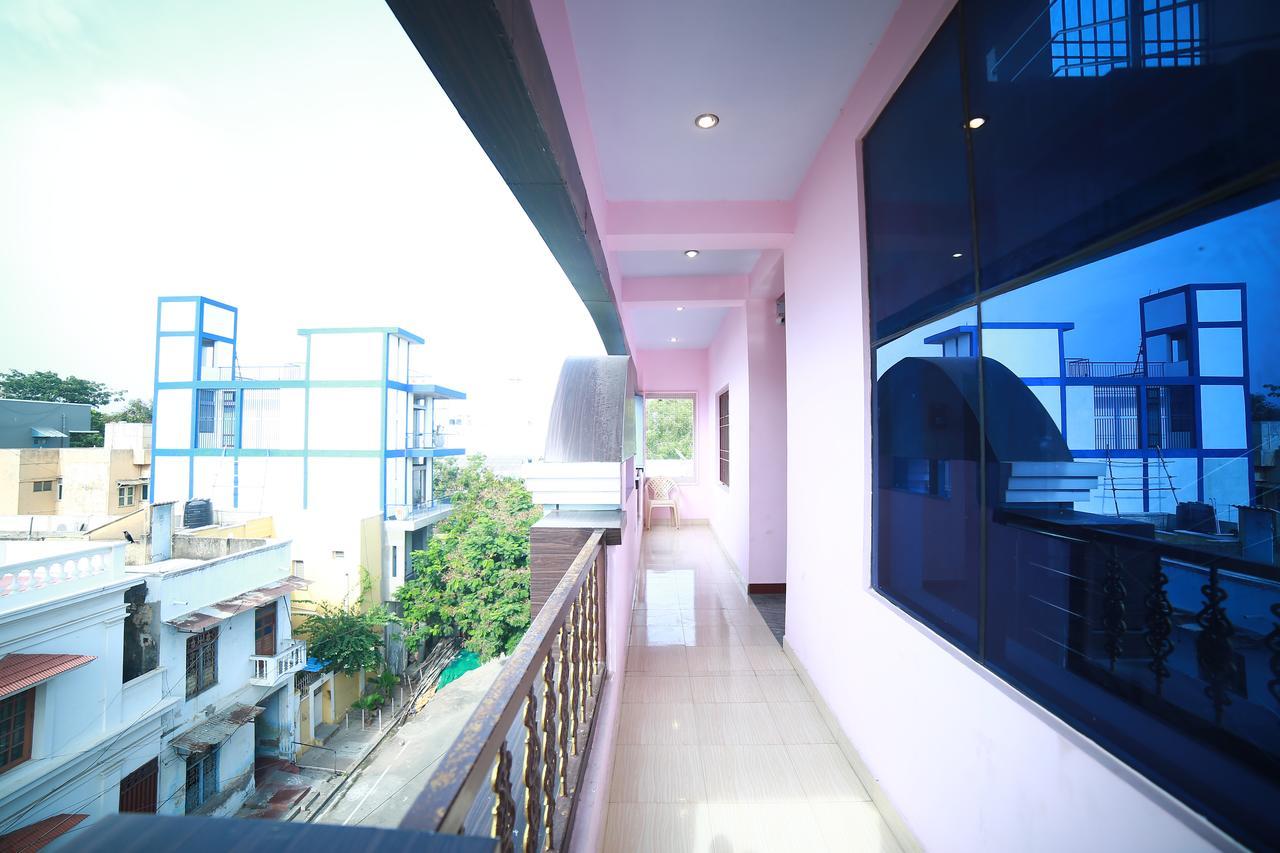 Mrk Inn Pondicherry Exteriör bild