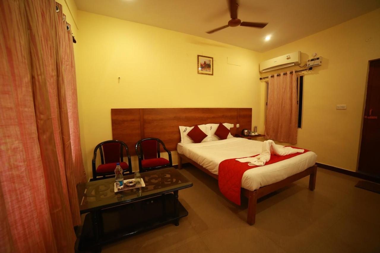 Mrk Inn Pondicherry Exteriör bild